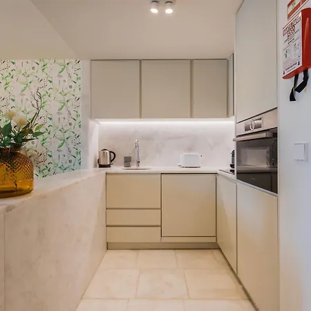 Trendy In Graca's Heart By Lovelystay Apartment *