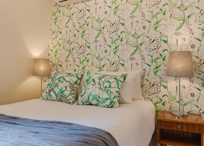 Trendy In Graca's Heart By Lovelystay