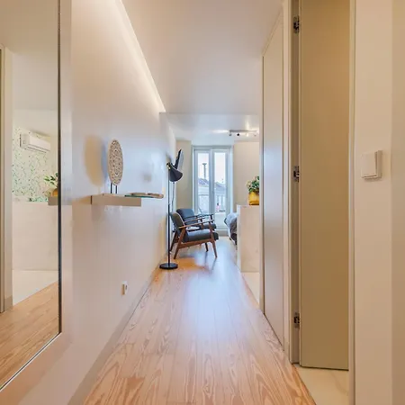 Appartement Trendy In Graça's Heart By Lovelystay